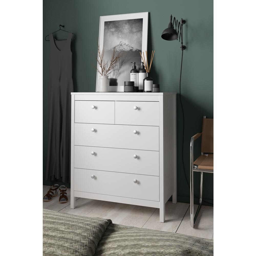Madrid 5 Drawer Chest , White. Picture 11