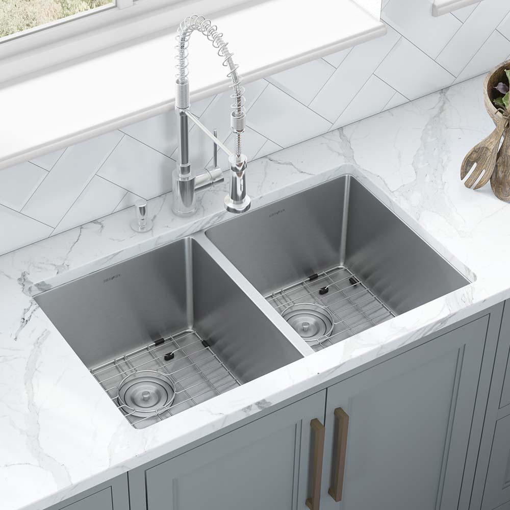 Ruvati 32-in Undermount 50/50 Double Bowl Rounded Corners 16 Gauge Kitchen Sink. Picture 16