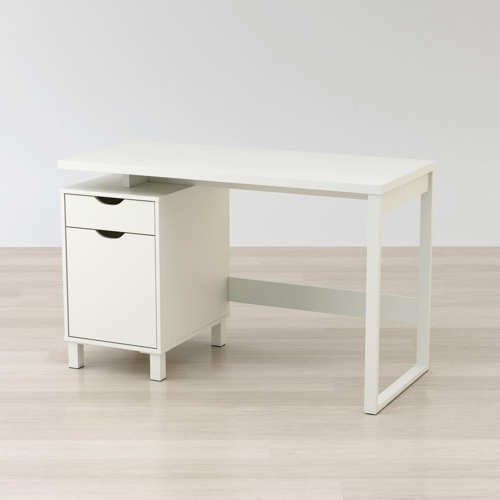 Haslev 47" Writing Desk. Picture 1