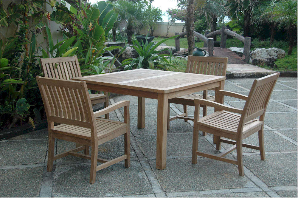 Square Dining 5 Piece Set. Picture 3
