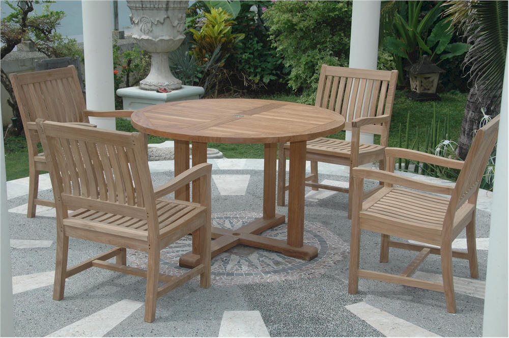 Tosca 4-Foot Round Dining 5 Piece Set. Picture 1