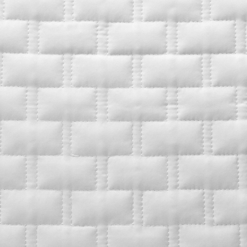 BedVoyage Luxury 100% viscose from Bamboo Quilted Coverlet, King - White. Picture 5