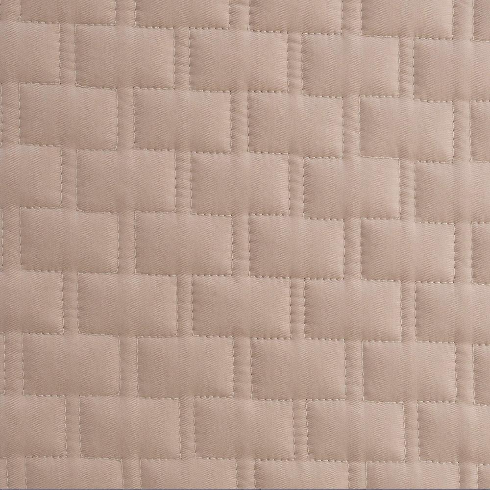 BedVoyage Luxury 100% viscose from Bamboo Quilted Euro Sham, 1pc - Champagne. Picture 5