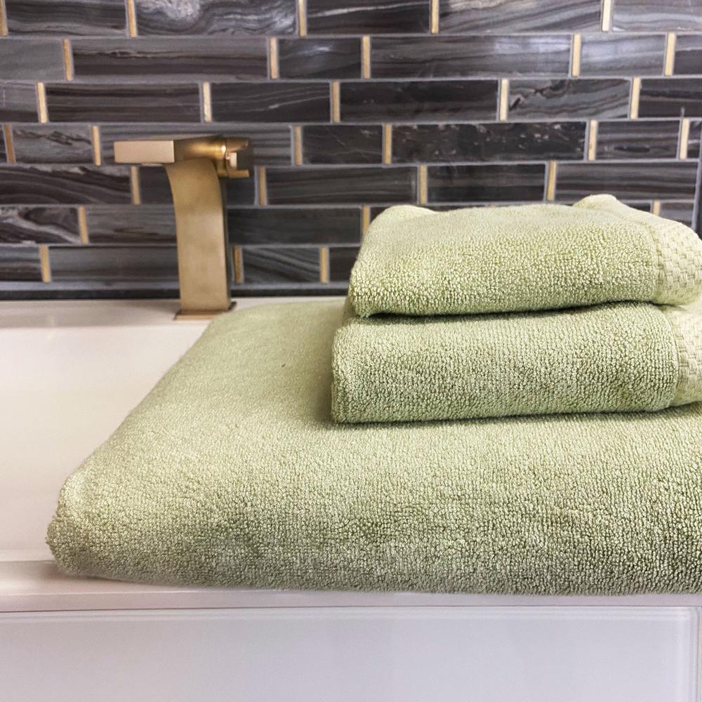 BedVoyage Bath Towel White