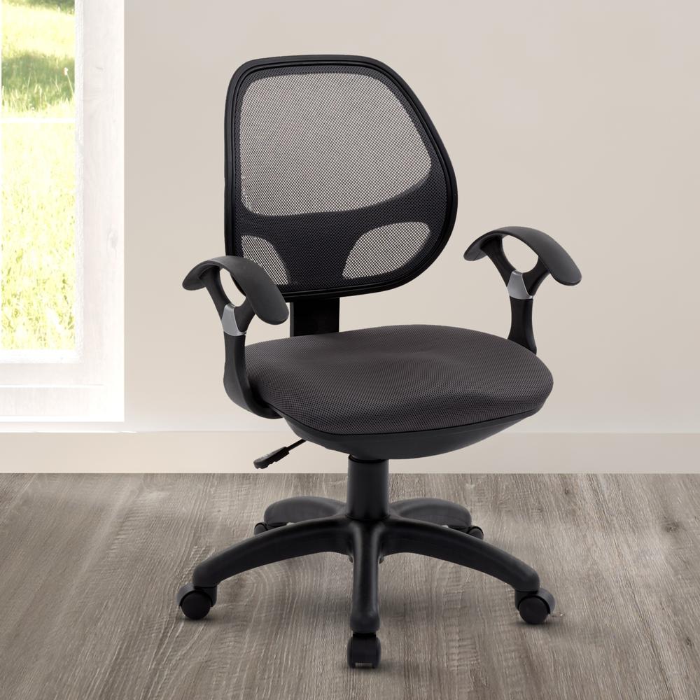 Midback Mesh Task Office Chair. Color: Black. Picture 5
