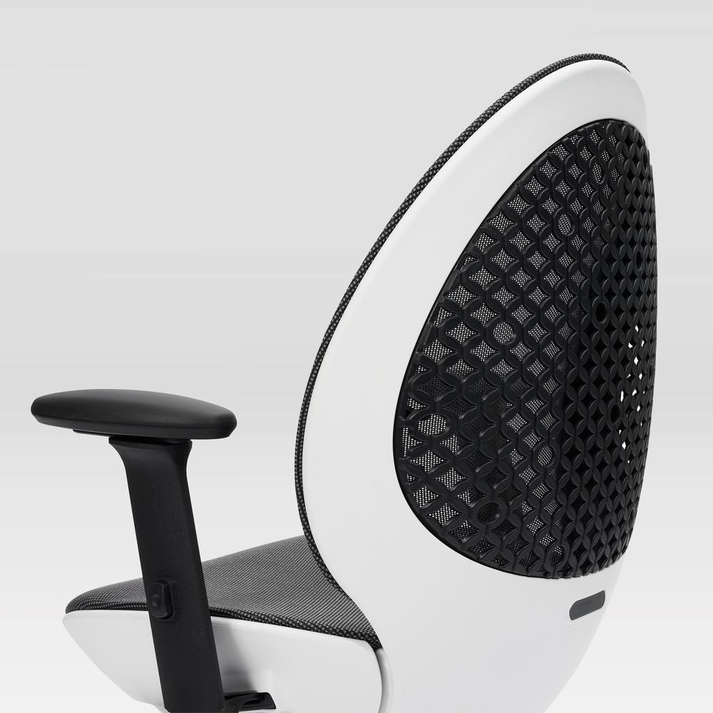 Techni Mobili Deco LUX Executive Office Chair, White. Picture 24