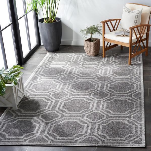 AMHERST, GREY / LIGHT GREY, 4' X 6', Area Rug, AMT411C-4. Picture 3