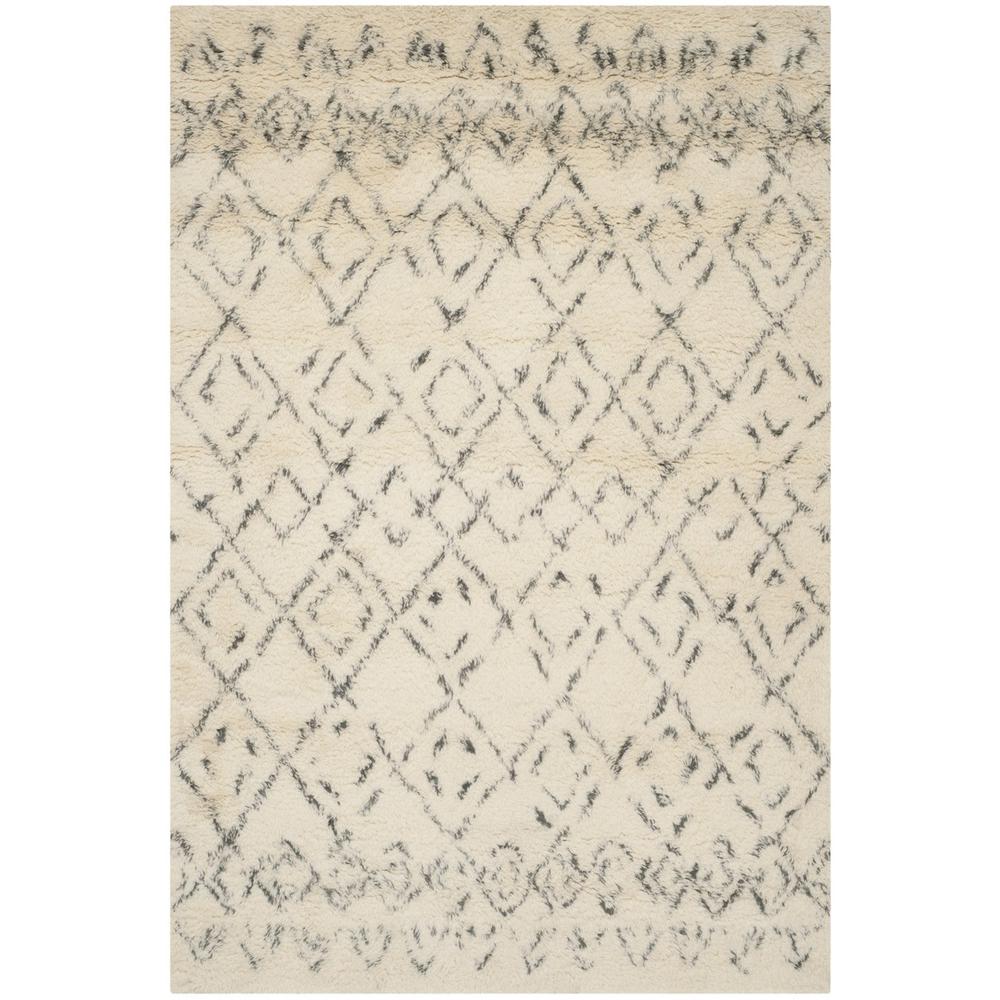 CASABLANCA, IVORY / GREY, 6' X 9', Area Rug, CSB845A-6. Picture 1