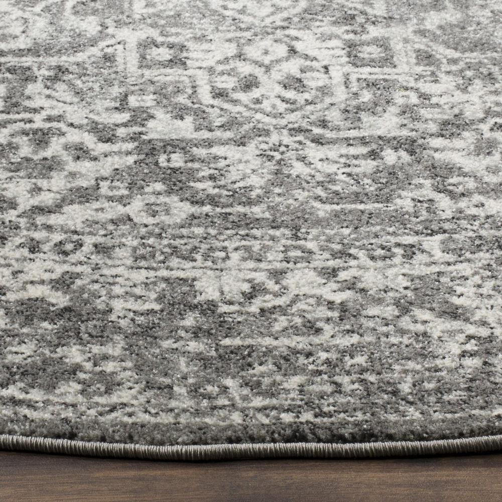EVOKE, GREY / IVORY, 5'-1" X 5'-1" Round, Area Rug, EVK256D-5R. Picture 1