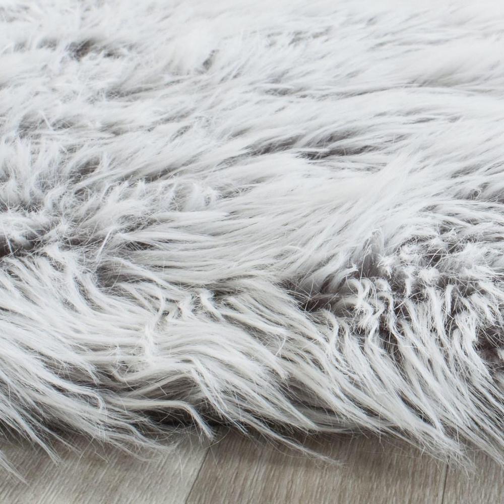 FAUX SHEEP SKIN, LIGHT GREY, 3' X 5', Area Rug. Picture 1