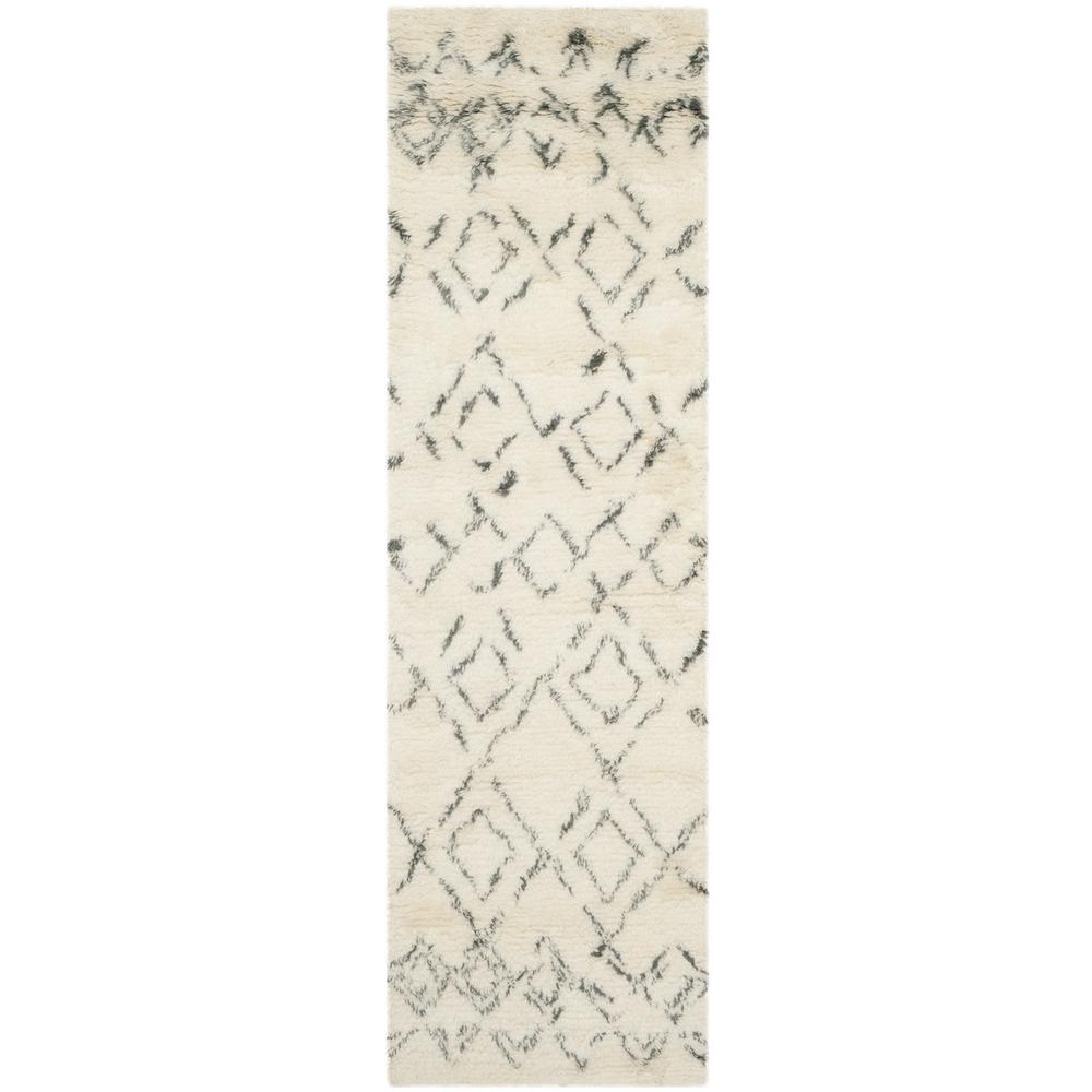 CASABLANCA, IVORY / GREY, 2'-3" X 8', Area Rug, CSB845A-28. Picture 1