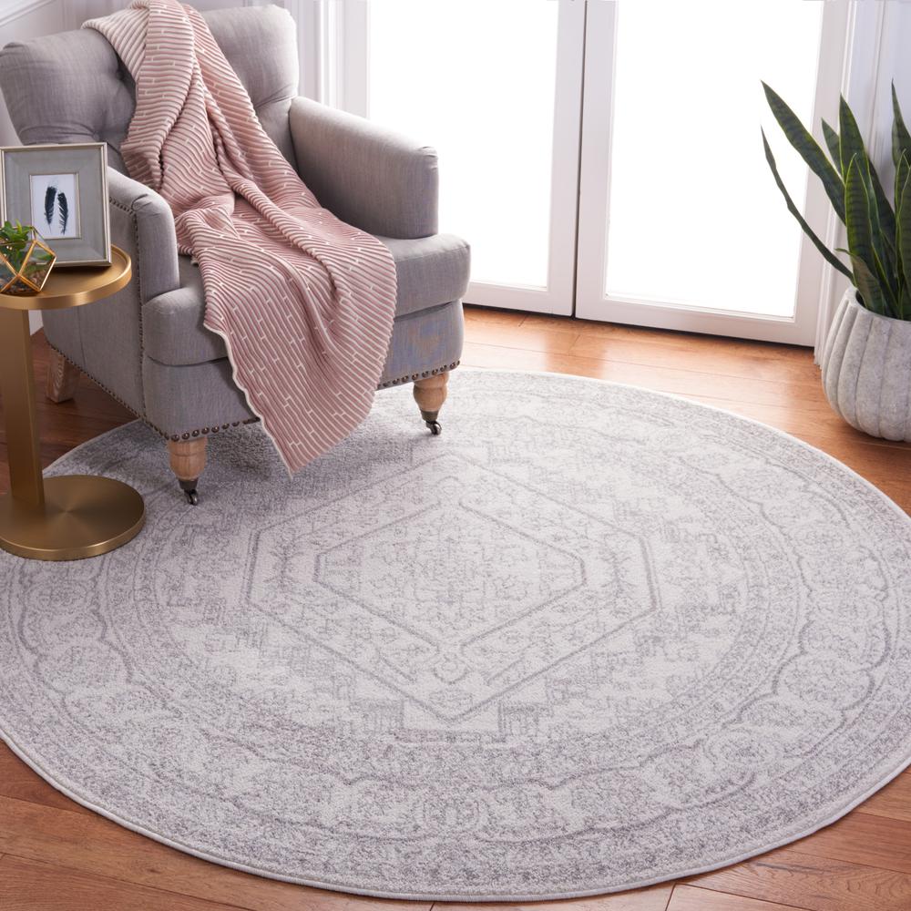 Adirondack, IVORY / SILVER, 6' X 6' Round, Area Rug, ADR108B-6R. Picture 1