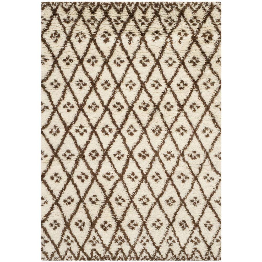 CASABLANCA, IVORY / DARK BROWN, 4' X 6', Area Rug, CSB839A-4. Picture 1
