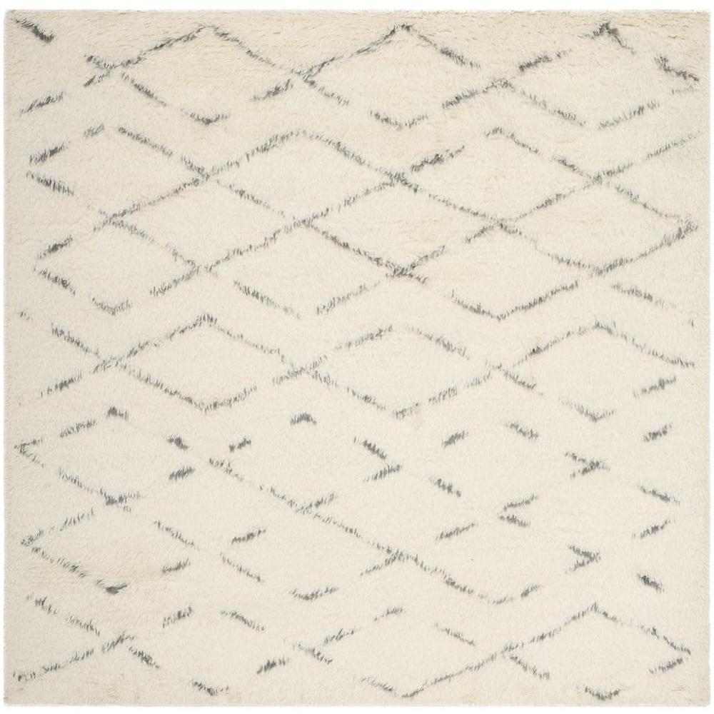 CASABLANCA, IVORY / GREY, 6' X 6' Square, Area Rug, CSB847B-6SQ. Picture 1