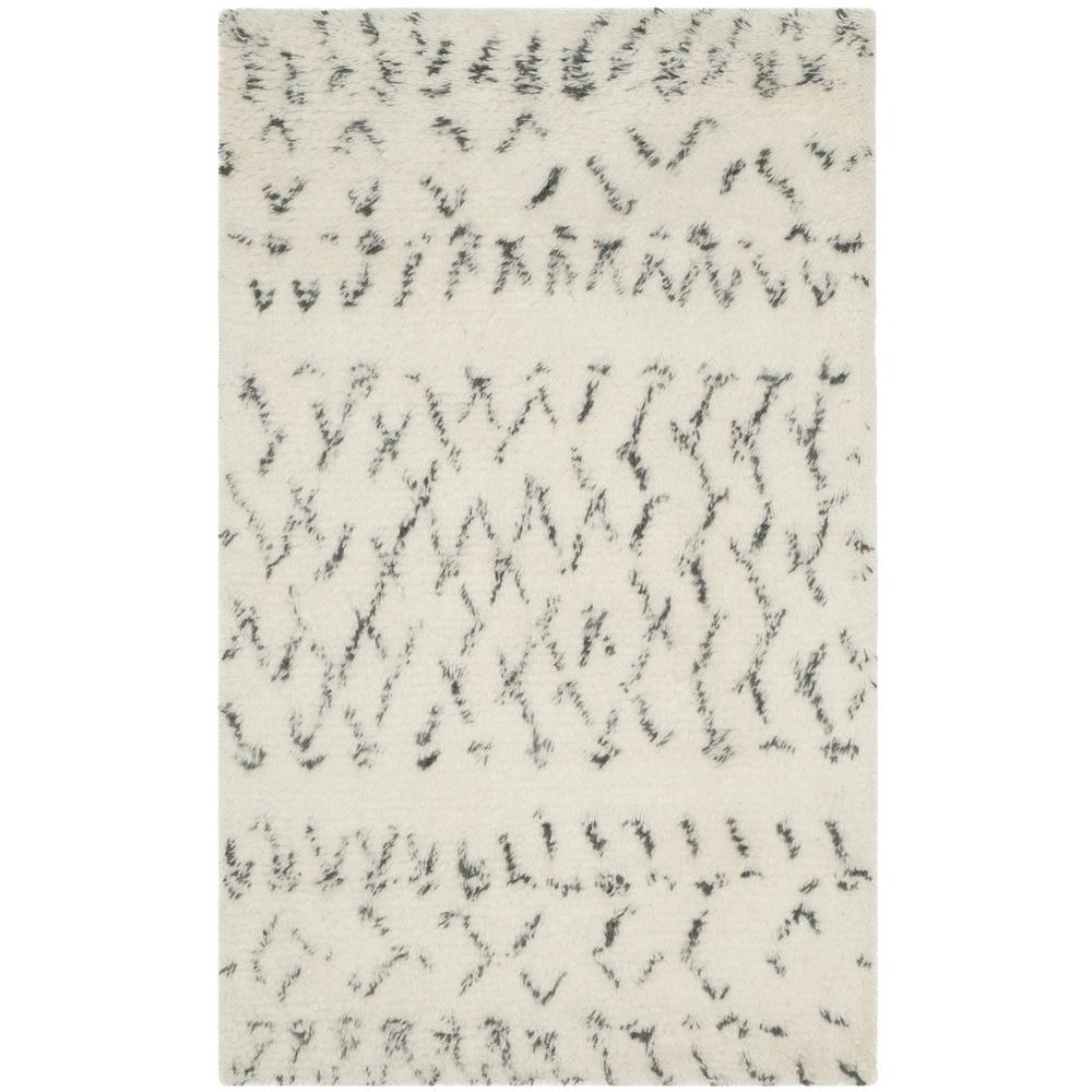 CASABLANCA, IVORY / GREY, 3' X 5', Area Rug, CSB851B-3. Picture 1
