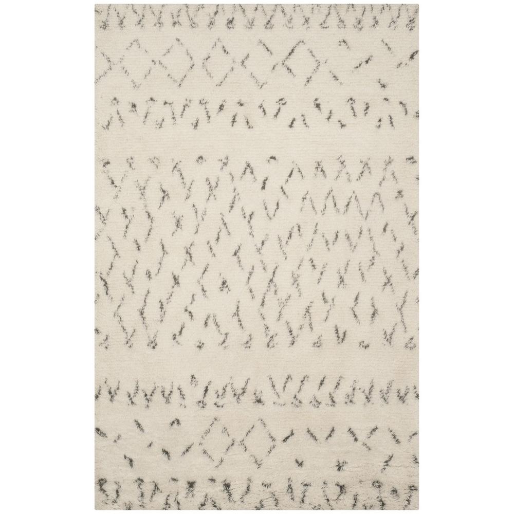 CASABLANCA, IVORY / GREY, 5' X 8', Area Rug, CSB851B-5. Picture 1