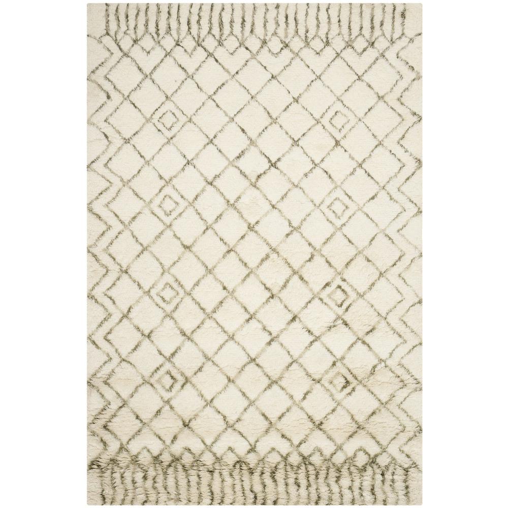 CASABLANCA, IVORY / GREEN, 6' X 9', Area Rug. Picture 1
