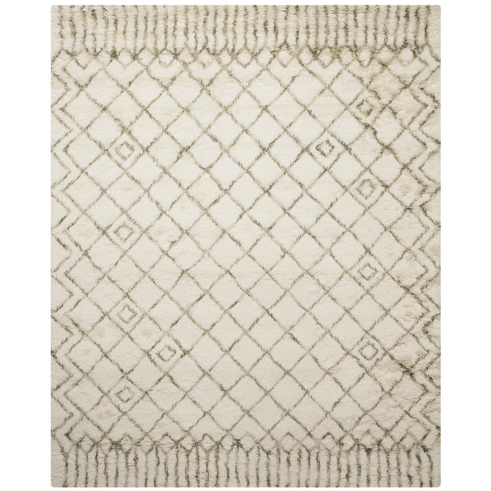 CASABLANCA, IVORY / GREEN, 8' X 10', Area Rug. Picture 1