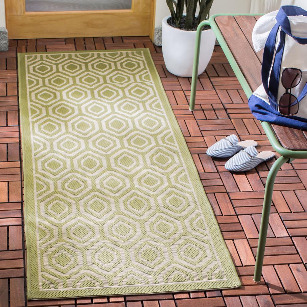 COURTYARD, GREEN / BEIGE, 2'-3" X 6'-7", Area Rug, CY6902-244-27. Picture 2