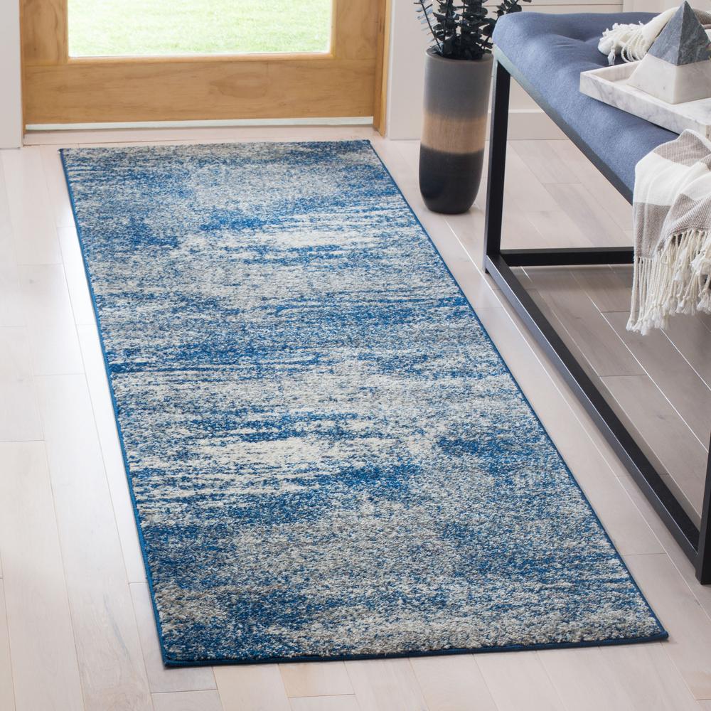 EVOKE, NAVY / IVORY, 2'-2" X 7', Area Rug, EVK272A-27. Picture 3