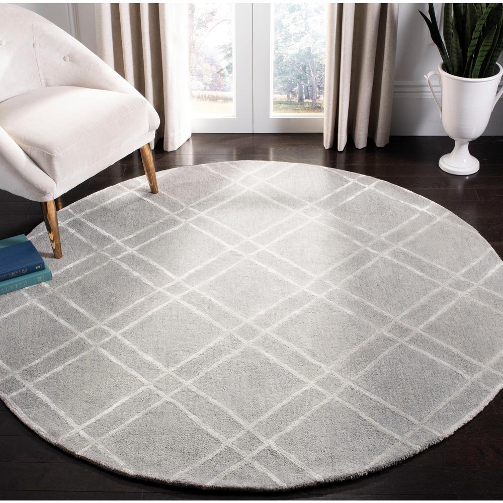 HIMALAYA, GREY / SILVER, 6' X 6' Round, Area Rug. Picture 5