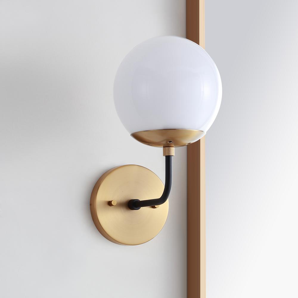 Cayden Wall Sconce, Brass Gold/Black. Picture 1