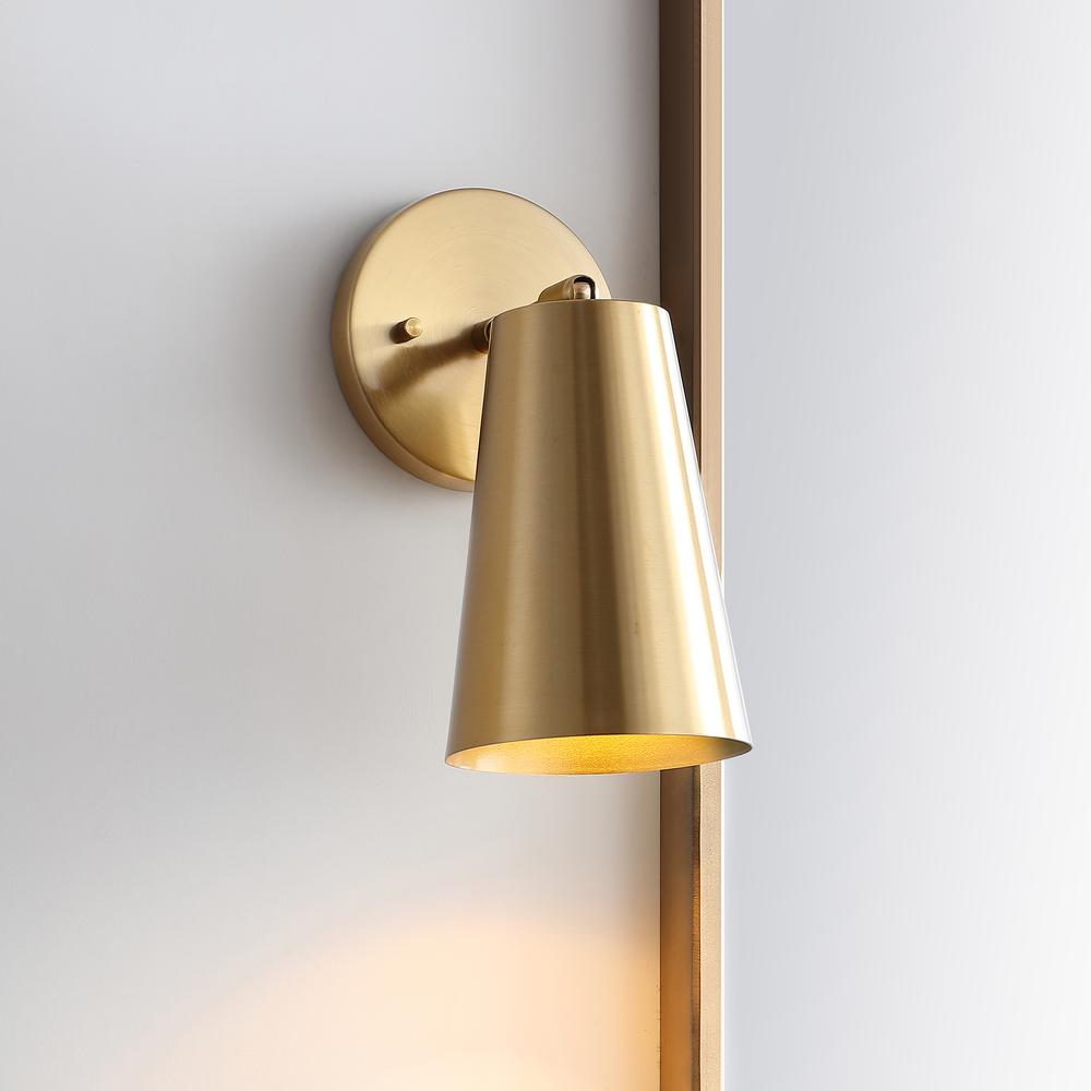 Leonardo Wall Sconce, Brass Gold. Picture 3