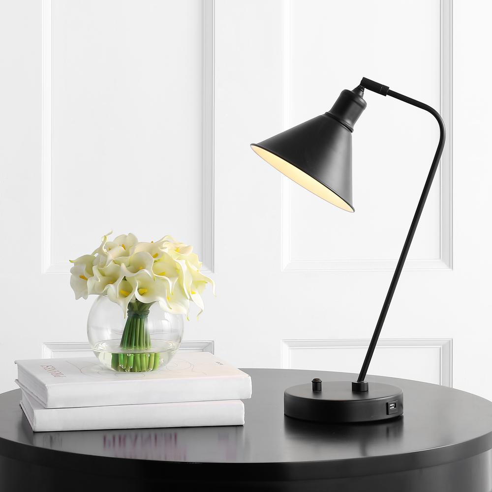 Vance Task Table Lamp, Black. Picture 3