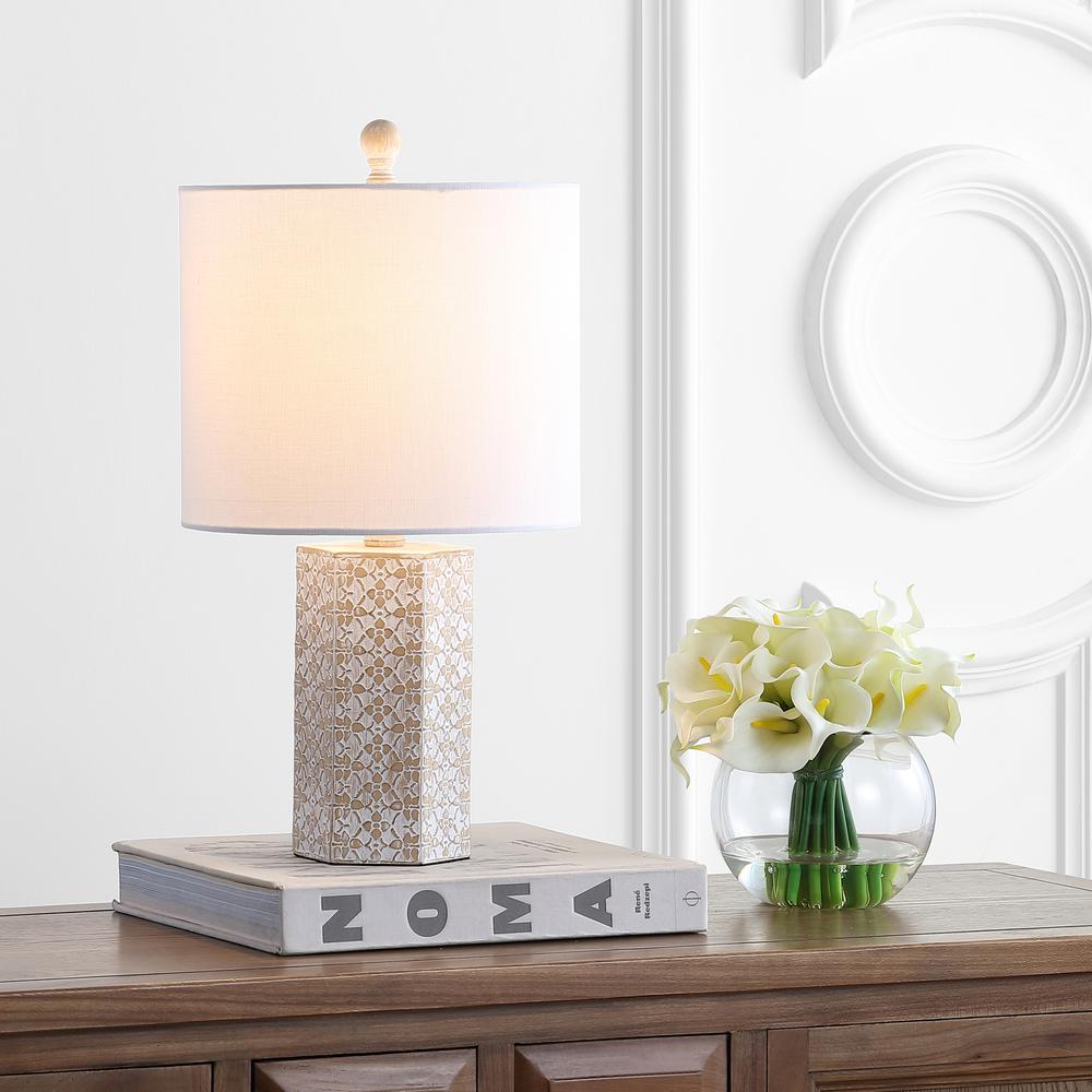 Makayla Table Lamp, Beige. Picture 4