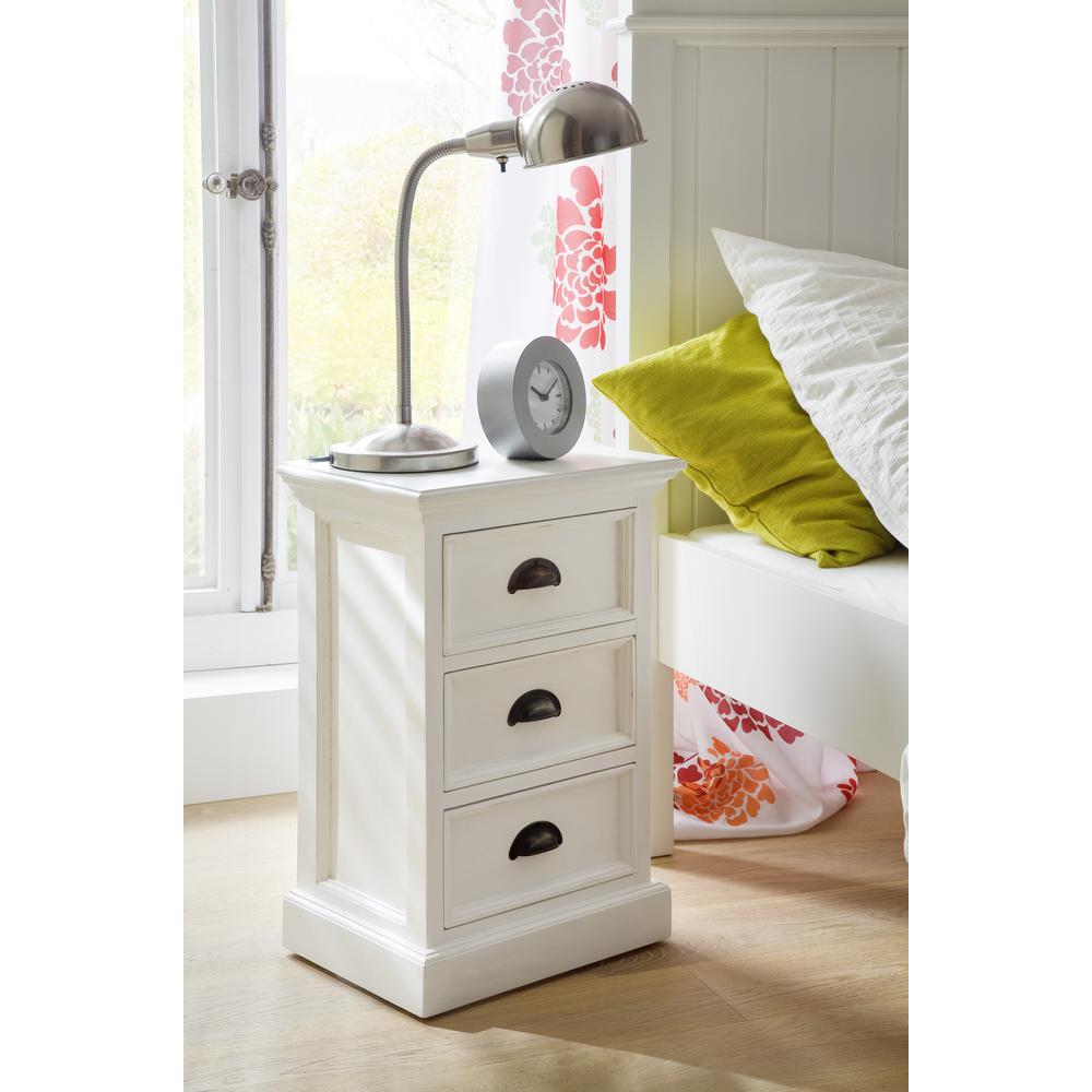 Halifax Classic White Bedside Drawer Unit. Picture 4