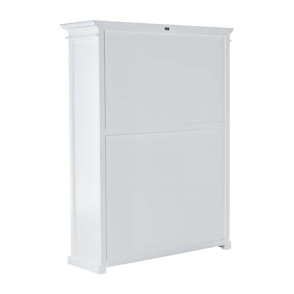 Halifax Classic White Wardrobe with 3 Doors. Picture 6