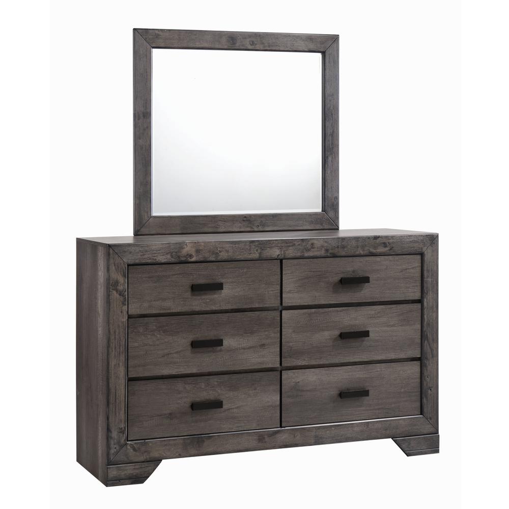 Grayson Dresser & Mirror Set. Picture 1