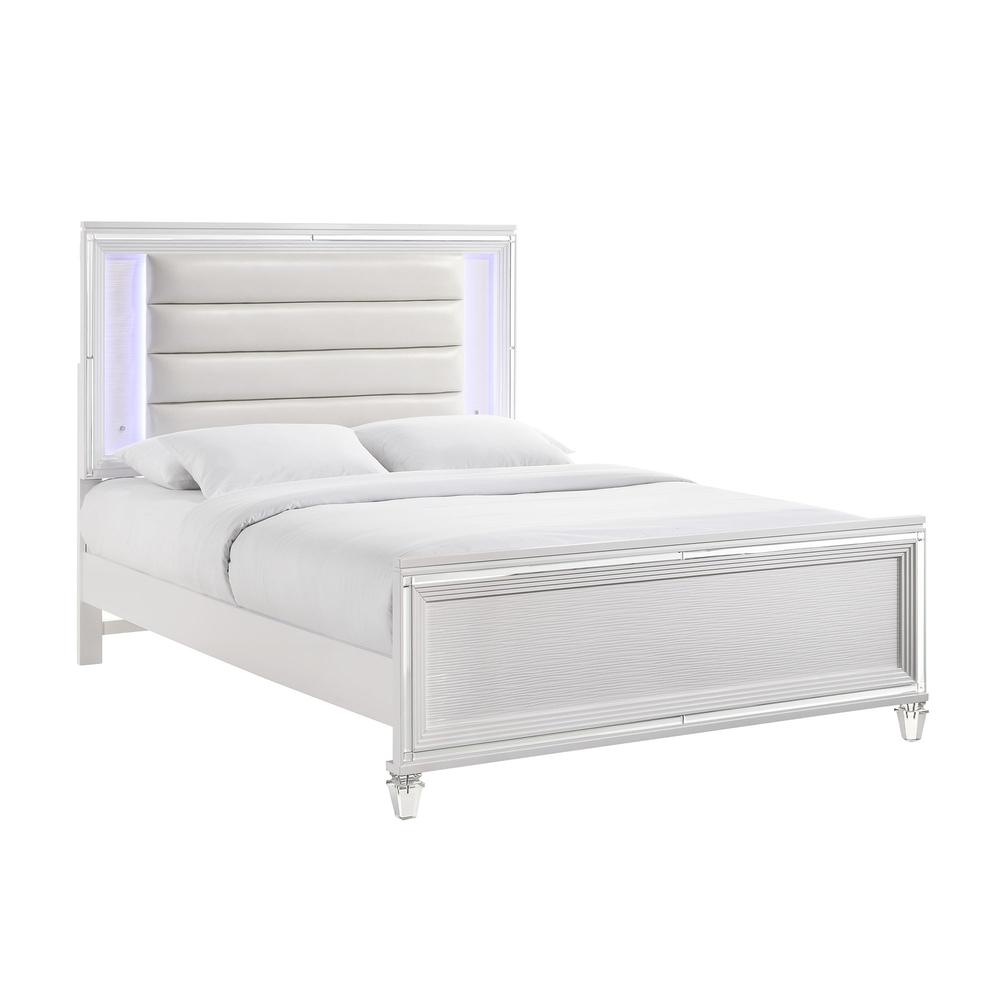 Charlotte Youth Full Platform Bed in White. Picture 1
