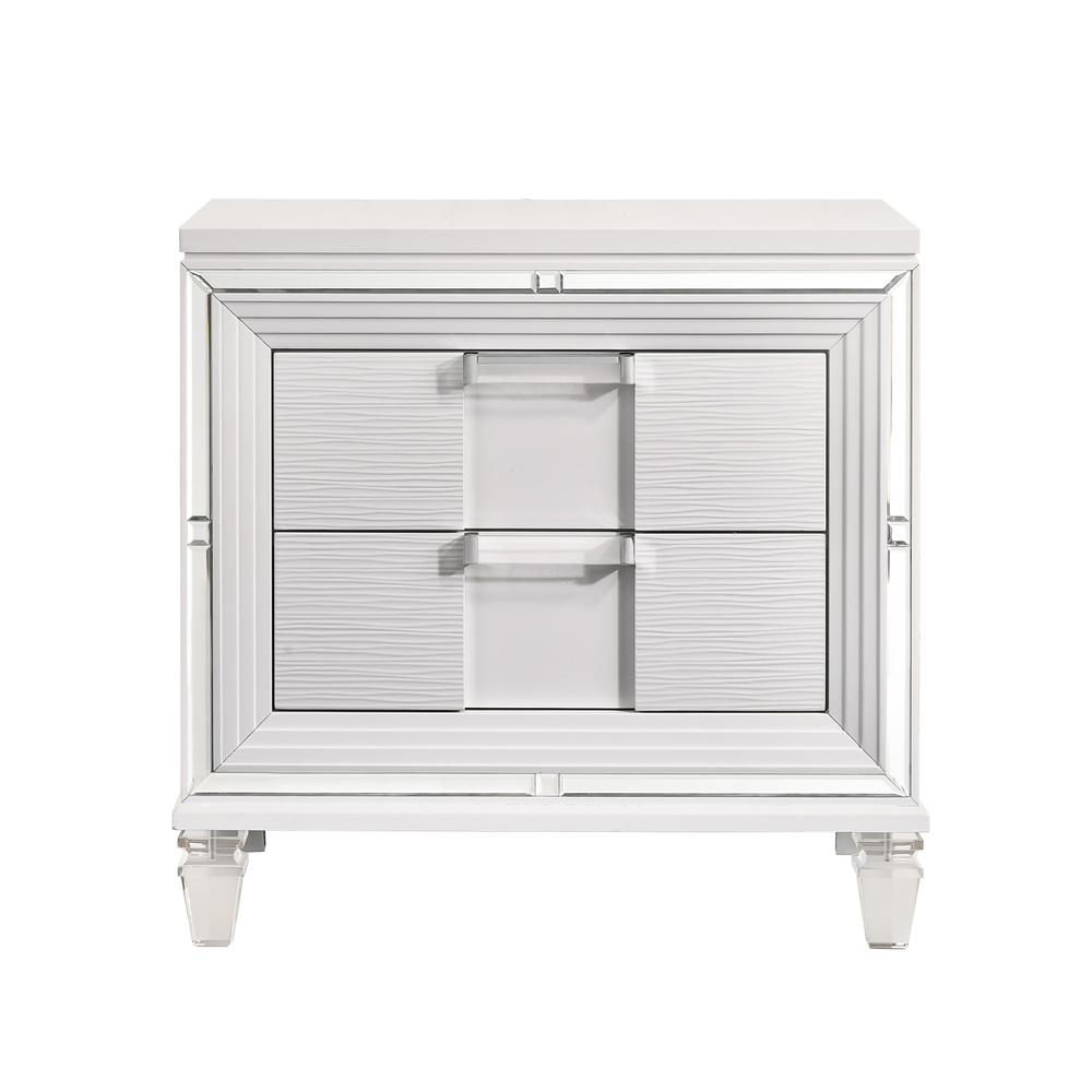 Picket House Furnishings Charlotte 2-Drawer Nightstand w/ USB in White. Picture 3