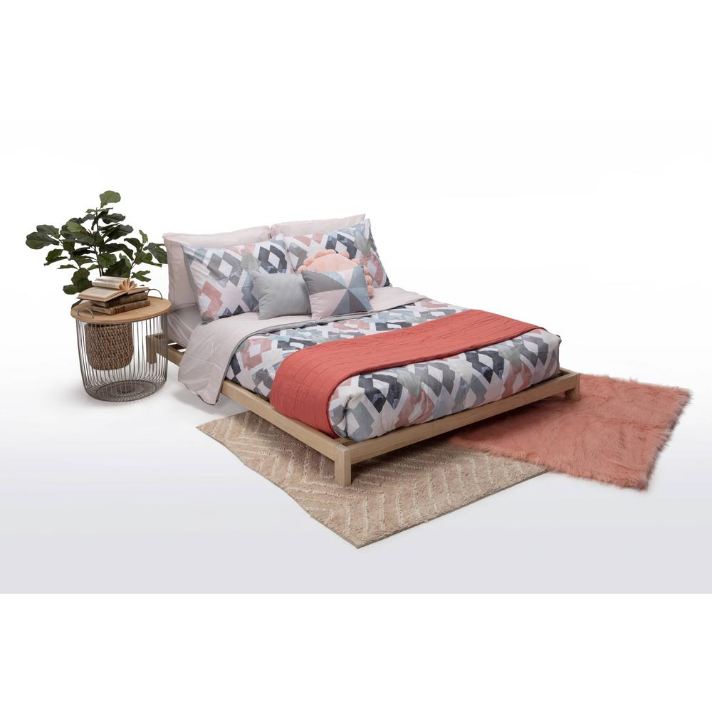 American Furniture Classics Model FULL PLATFORM Full Size Platform Bed. Picture 1