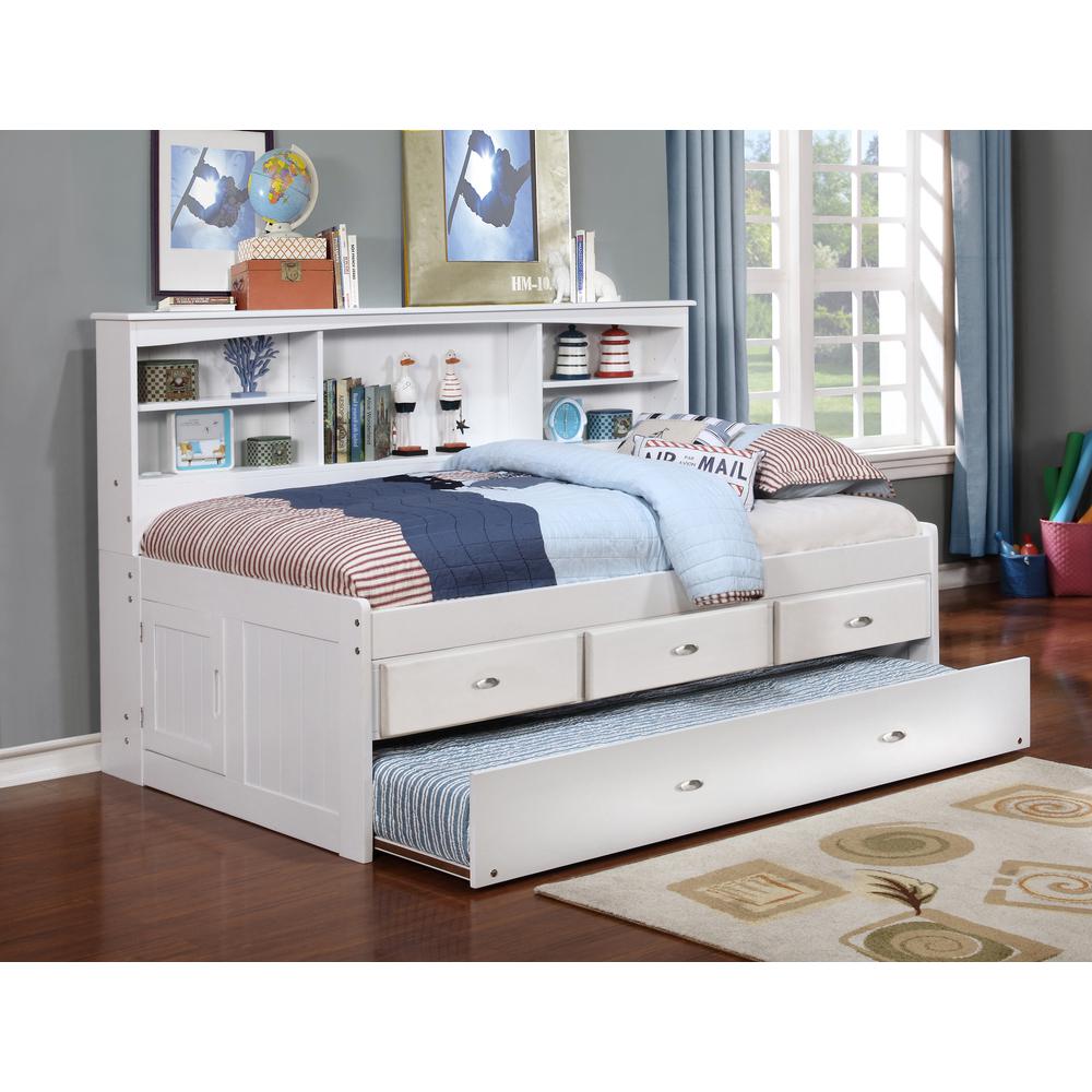 Twin Bookcase Daybed with 3 Drawers. Picture 4