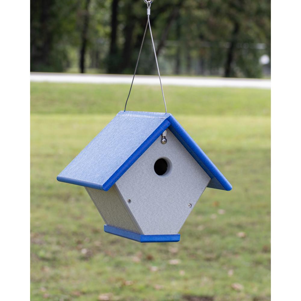 Wren or Chickadee Bird House Made of High Density Poly Resin. Picture 7