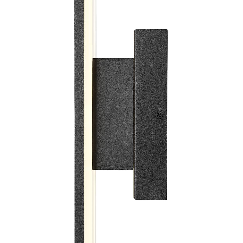 Stylet 2 Light Outdoor Wall Light, White. Picture 4