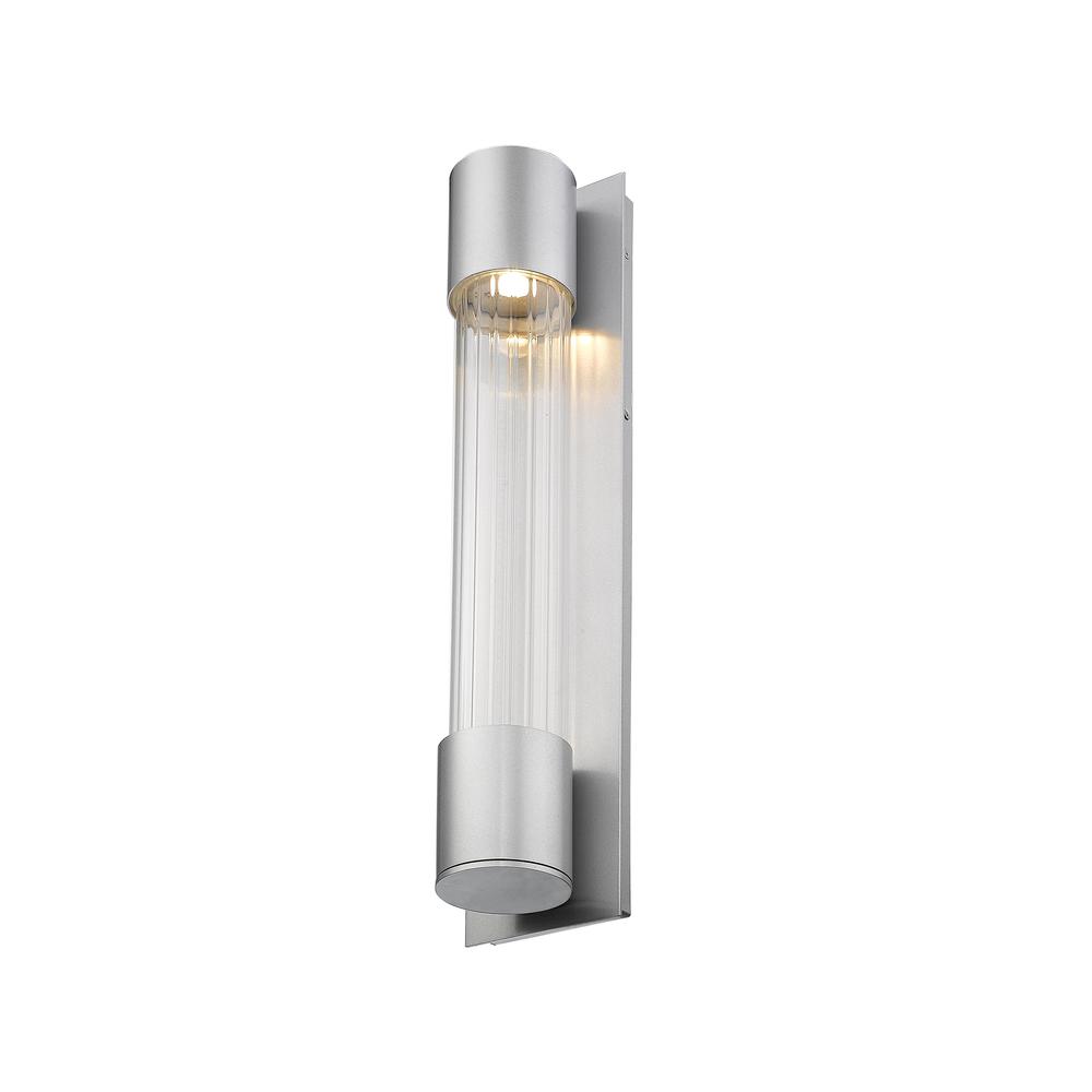 2 Light Outdoor Wall Light. Picture 3