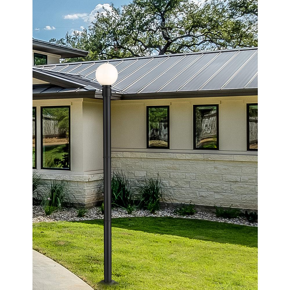 1 Light Outdoor Post Mounted Fixture. Picture 7