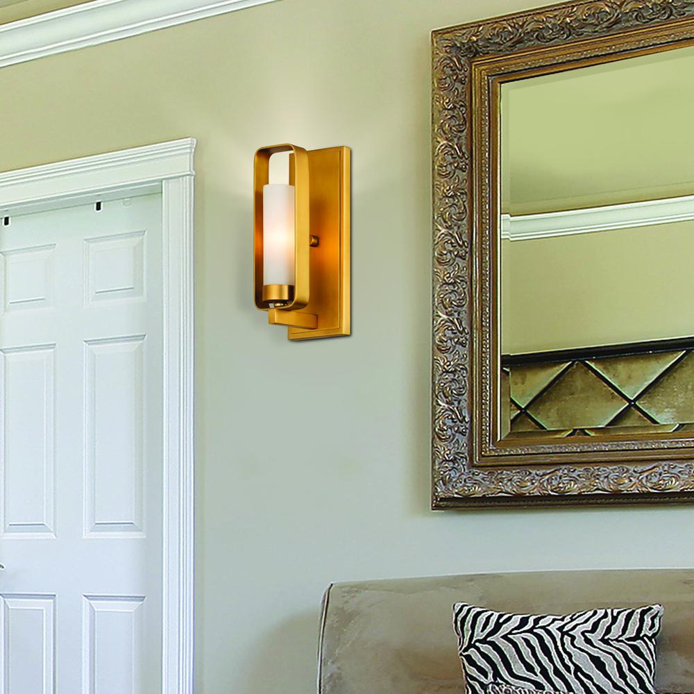 1 Light Wall Sconce. Picture 7