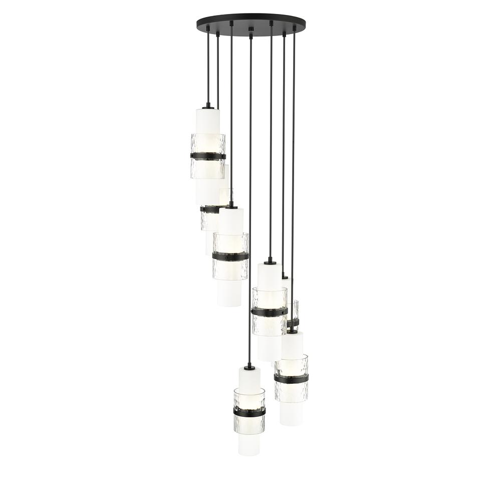 7 Light Chandelier. Picture 2