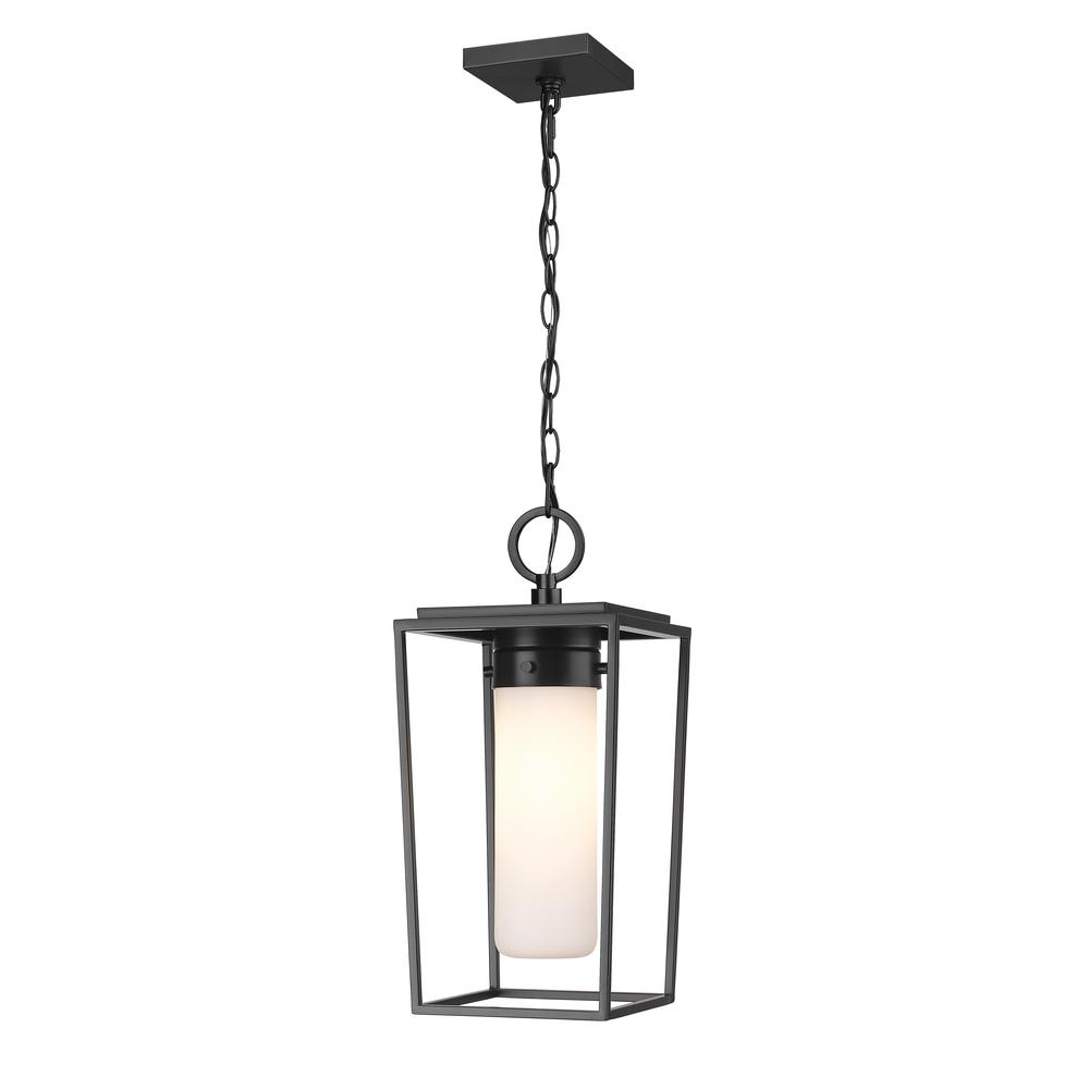 1 Light Outdoor Chain Mount Ceiling Fixture. Picture 1