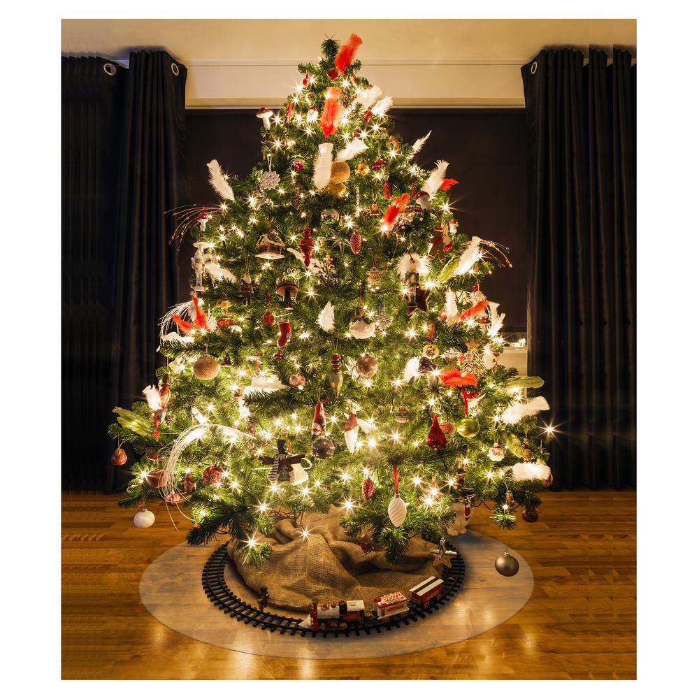 Christmas Tree Mat 36" Diameter. Picture 1