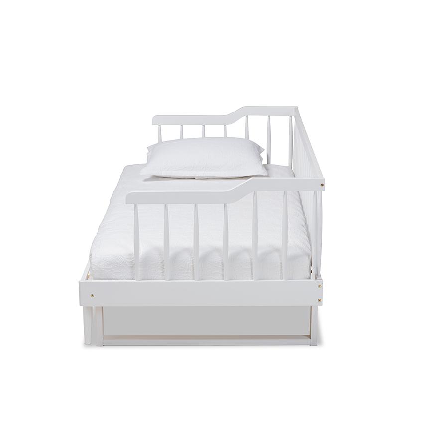 White Finished Wood Expandable Twin Size to King Size Spindle Daybed. Picture 4