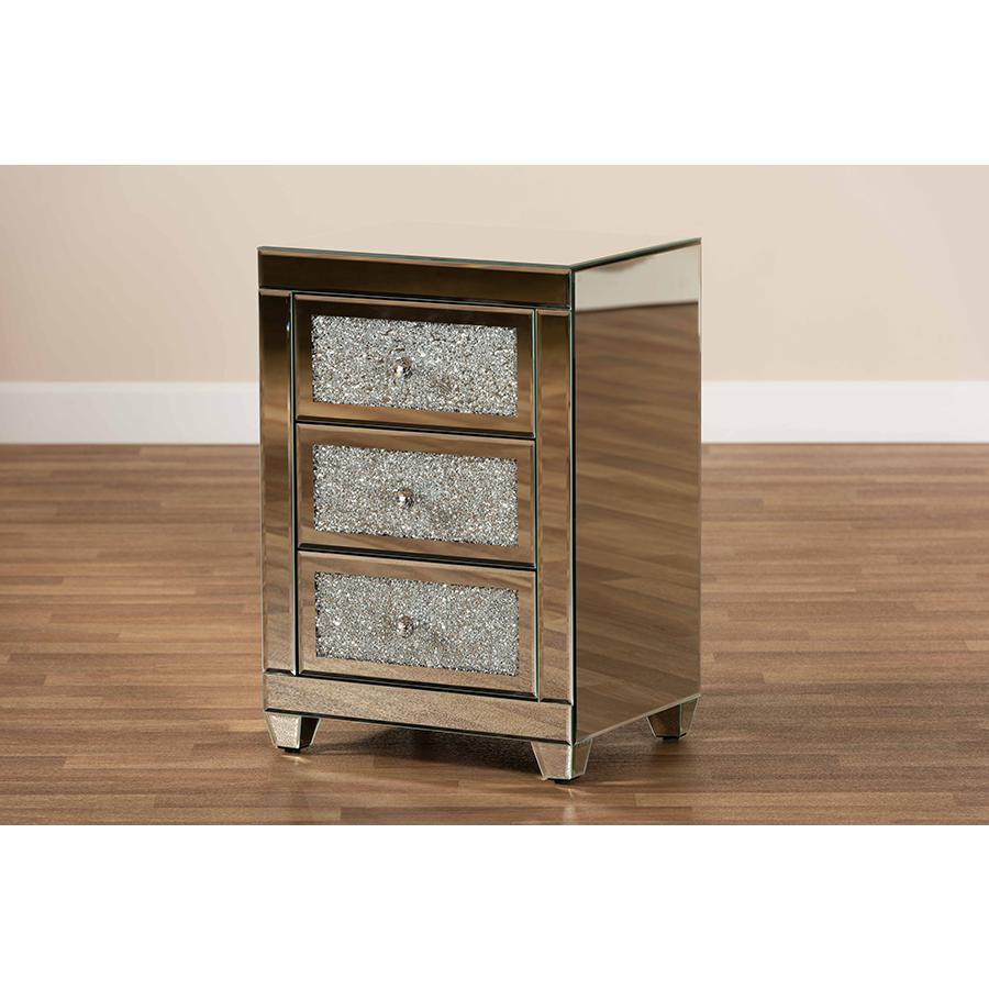 Ralston Contemporary Glam and Luxe Mirrored 3-Drawer Nightstand. Picture 7