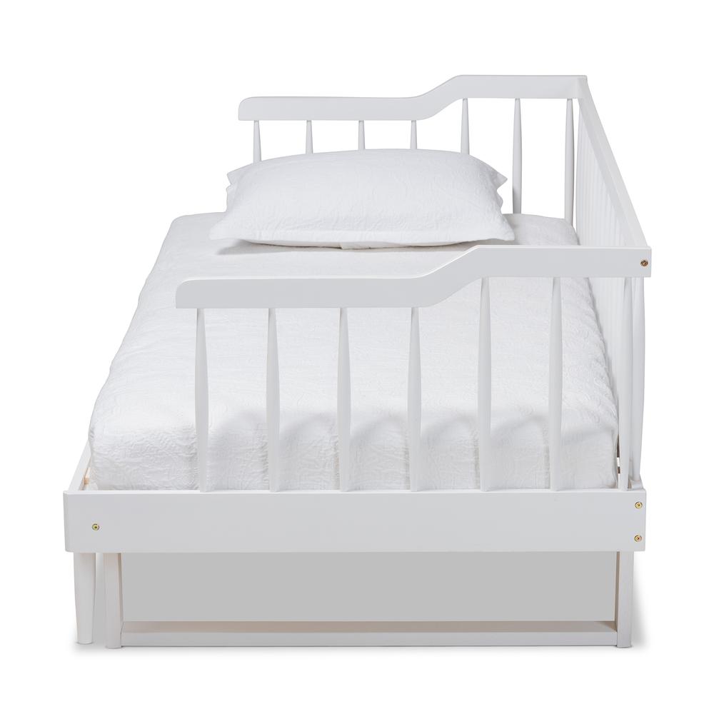 White Finished Wood Expandable Twin Size to King Size Spindle Daybed. Picture 15