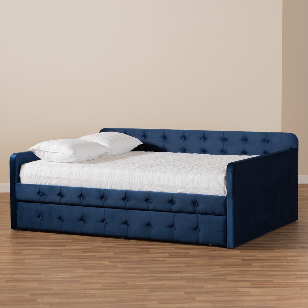 Button Tufted Full Size Daybed with Trundle. Picture 20