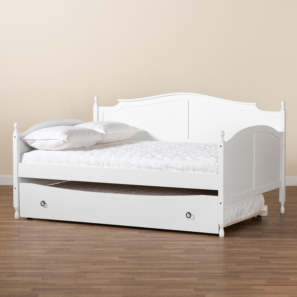Farmhouse White Finished Wood Full Size Daybed with Roll-out Trundle Bed. Picture 21