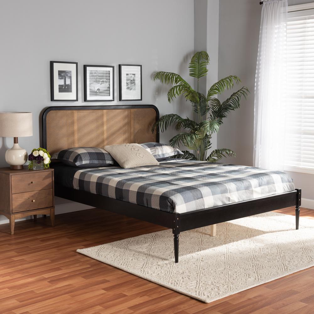 Charcoal Finished Wood and Synthetic Rattan Queen Size Platform Bed. Picture 16